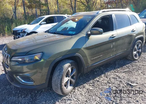 2019 Jeep Cherokee Limited 4X4 из США, поврежденный, VIN 1C4PJMDN2KD168517